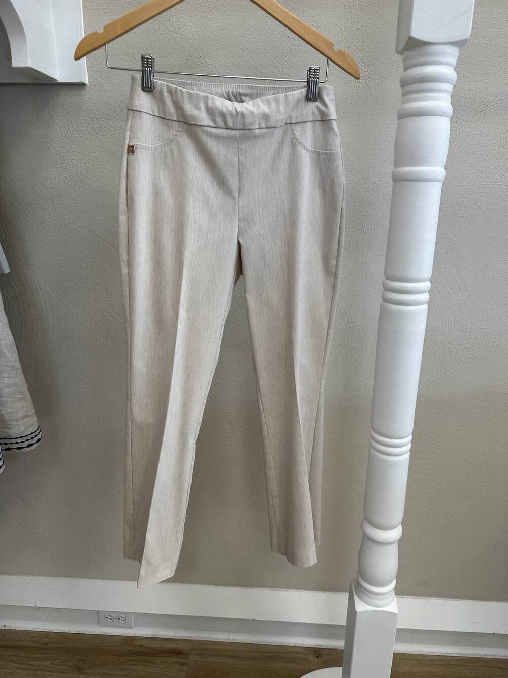 NEW JOSEPH RIBKOFF women's linen pull on pant in tan